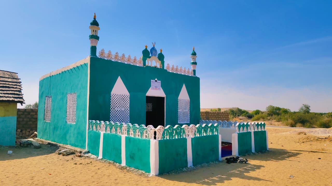 Construisez une mosquée communautaire